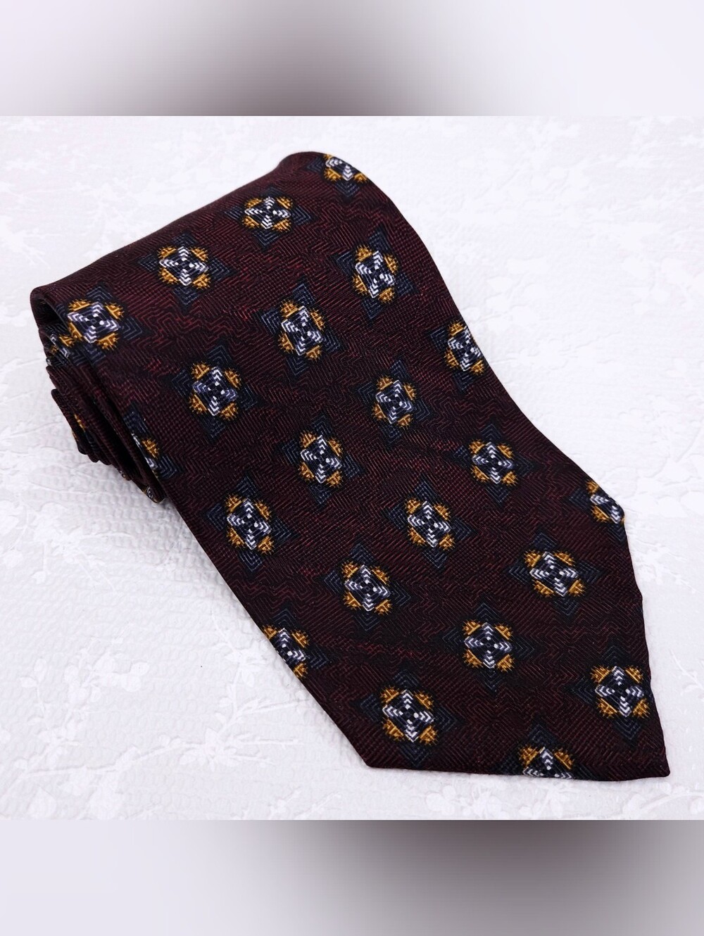 JHANE BARNES Silk Tie Brown Red Gray Black Yellow White 57" x 3.85" Japan